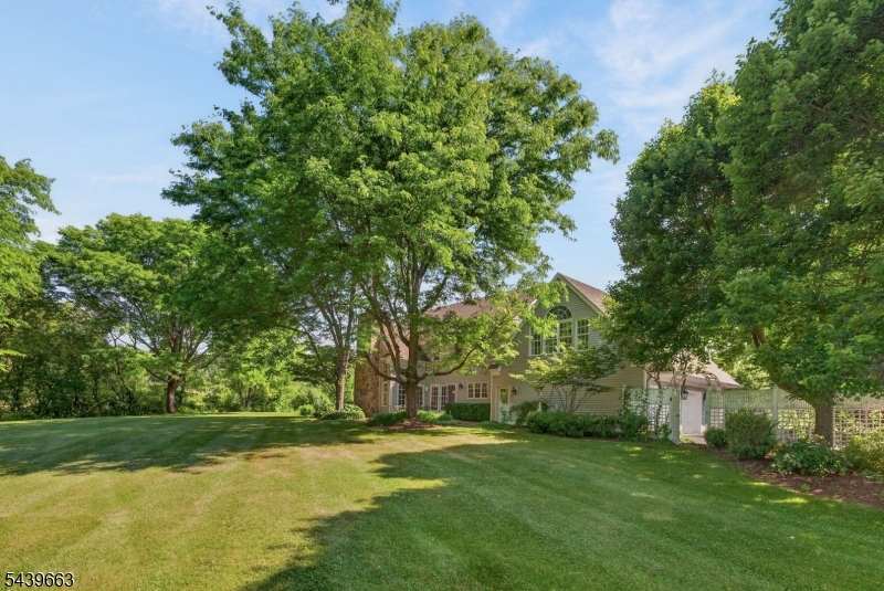 Hill View Farms - Residential