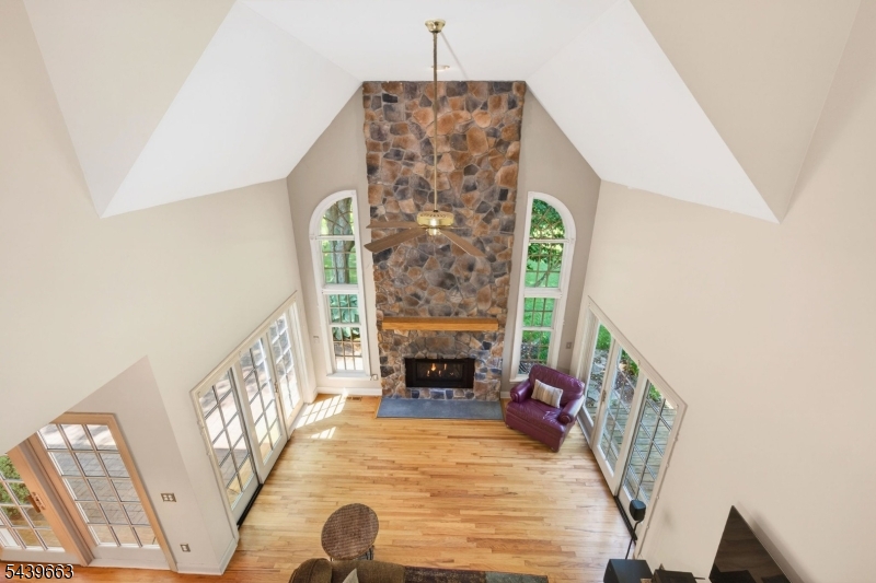 Hill View Farms - Residential