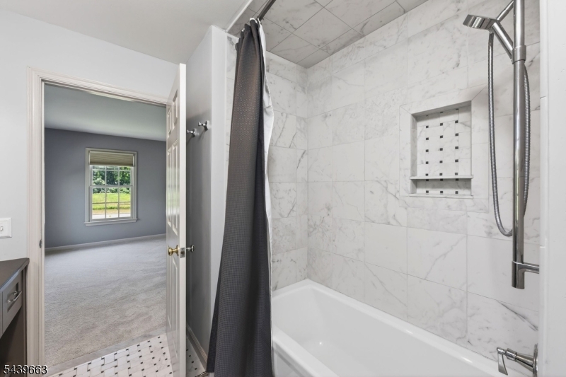 Hill View Farms - Residential