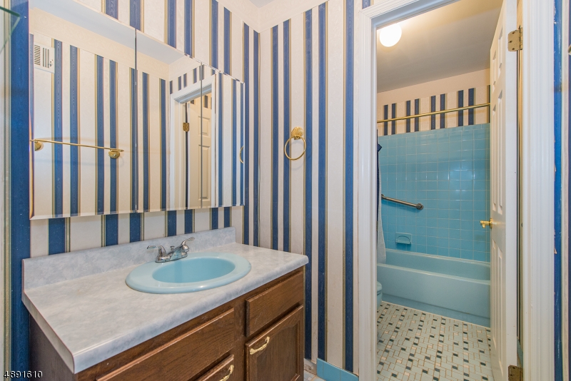 Hastings Square - Residential