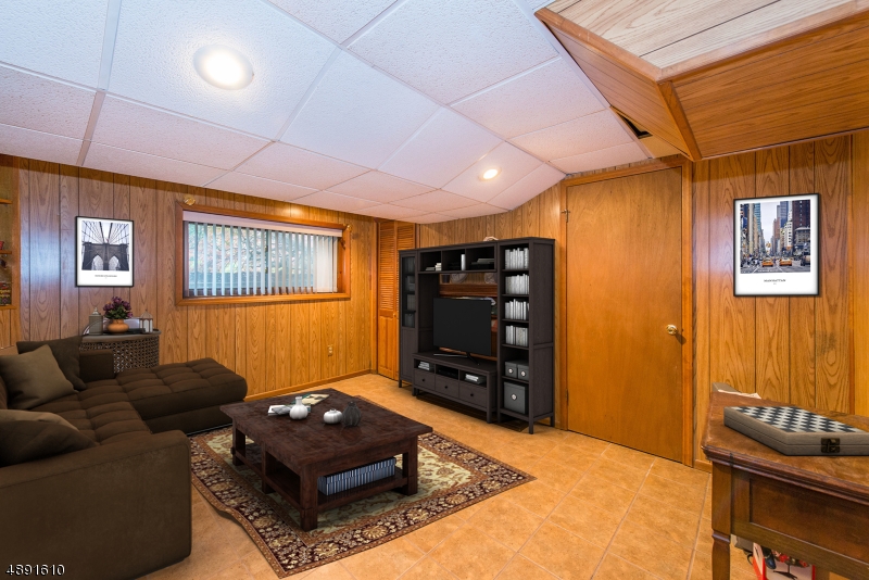 Hastings Square - Residential