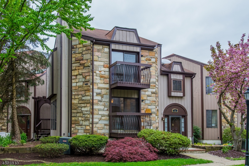 Hastings Square - Residential