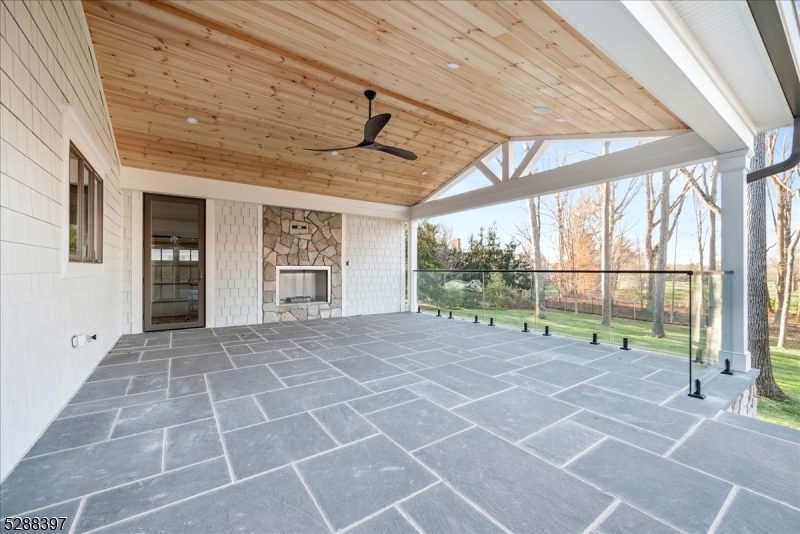 Rolling HIll - Residential