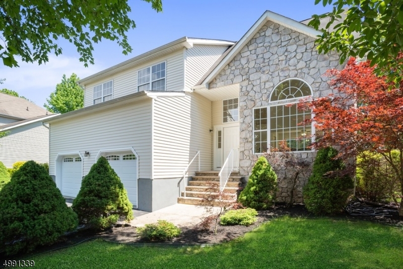 Beekman Manor Community - Residential