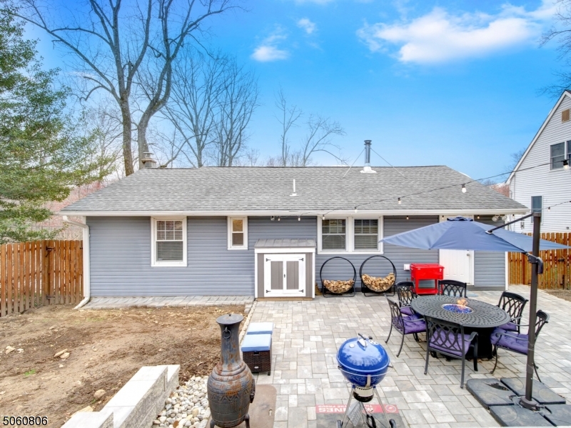 WHITE MEADOW LAKE - Residential