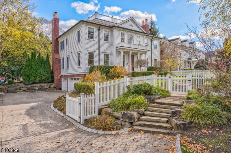 Hill - Residential