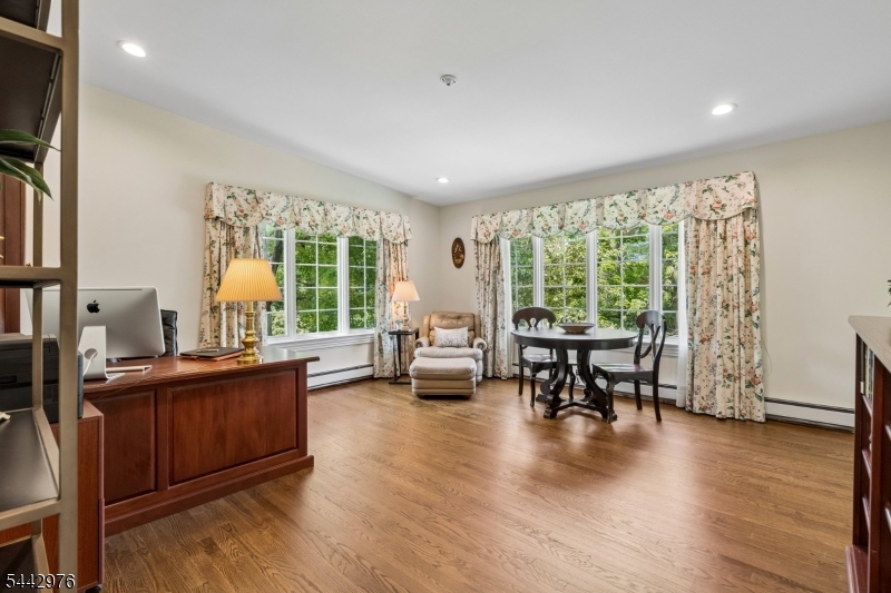 Hartshorn - Residential