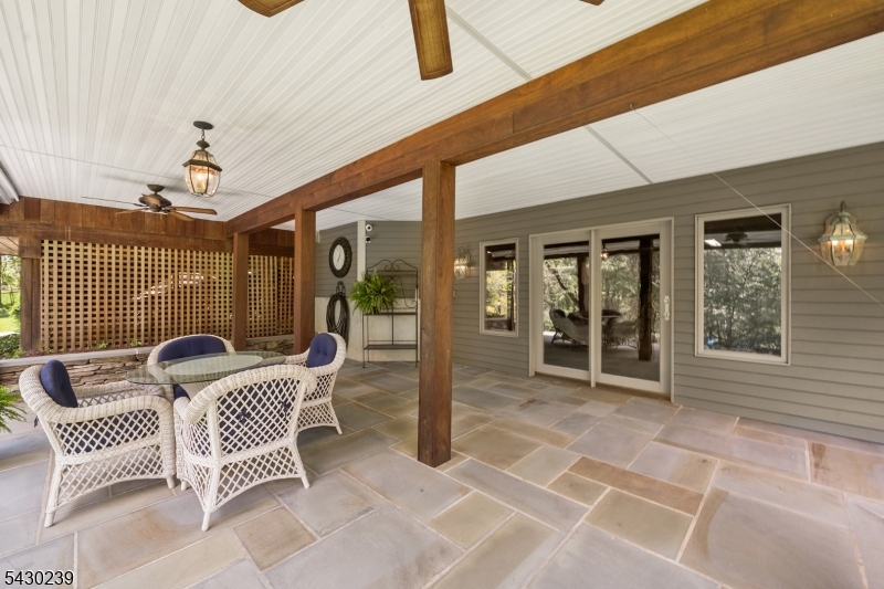 Ashton Woods - Residential
