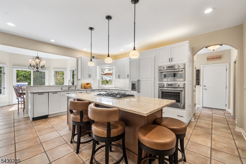 Ashton Woods - Residential
