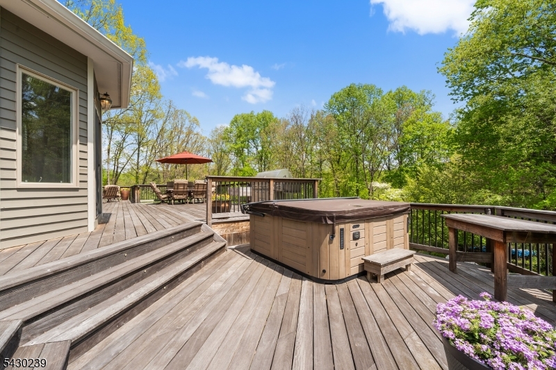 Ashton Woods - Residential