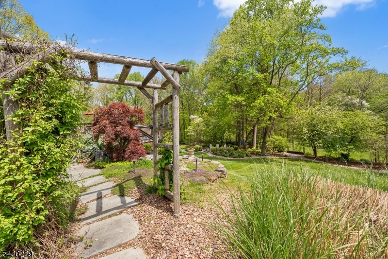 Ashton Woods - Residential