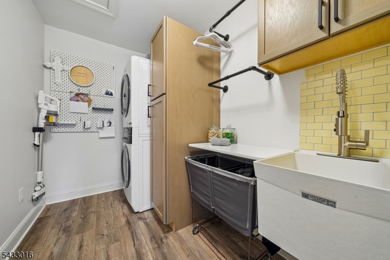 Residences at Columbia Park - Residential