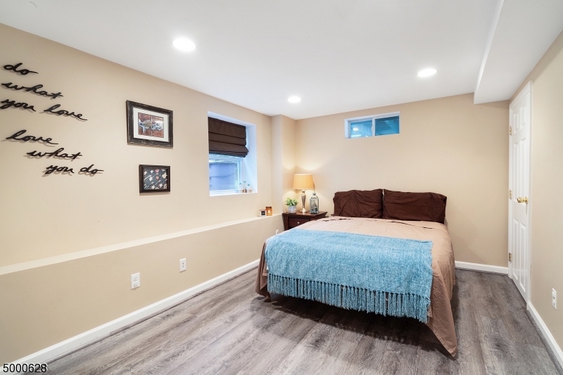 White Meadow Lake - Residential