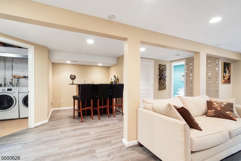 White Meadow Lake - Residential