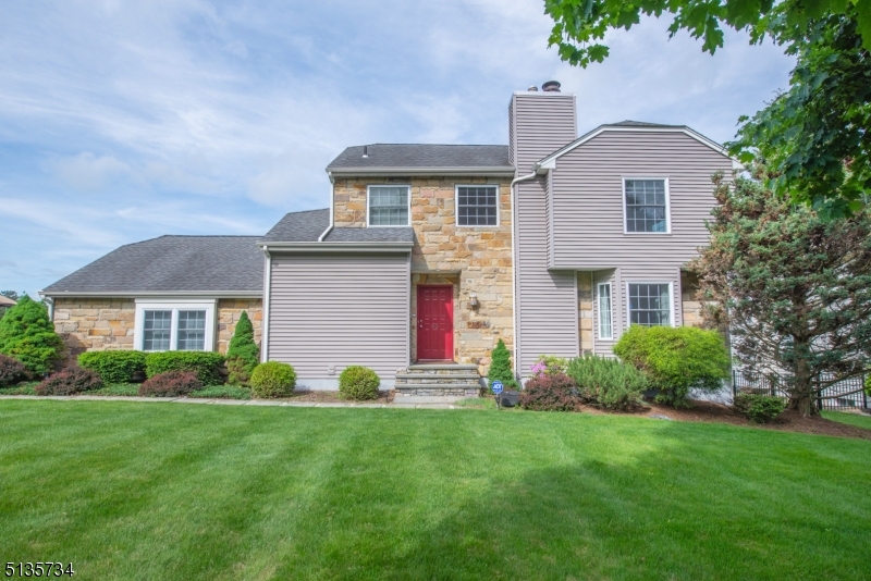 Hastings Square - Residential