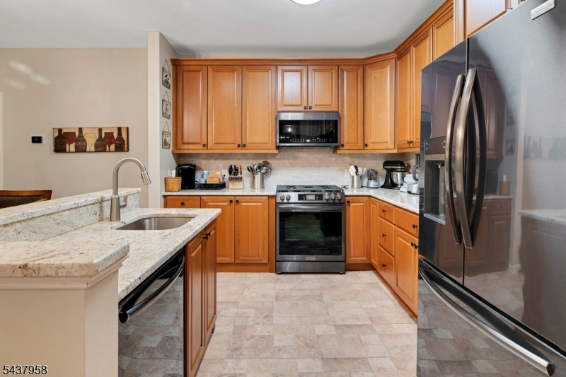 Horizons at Mt Arlington - Residential