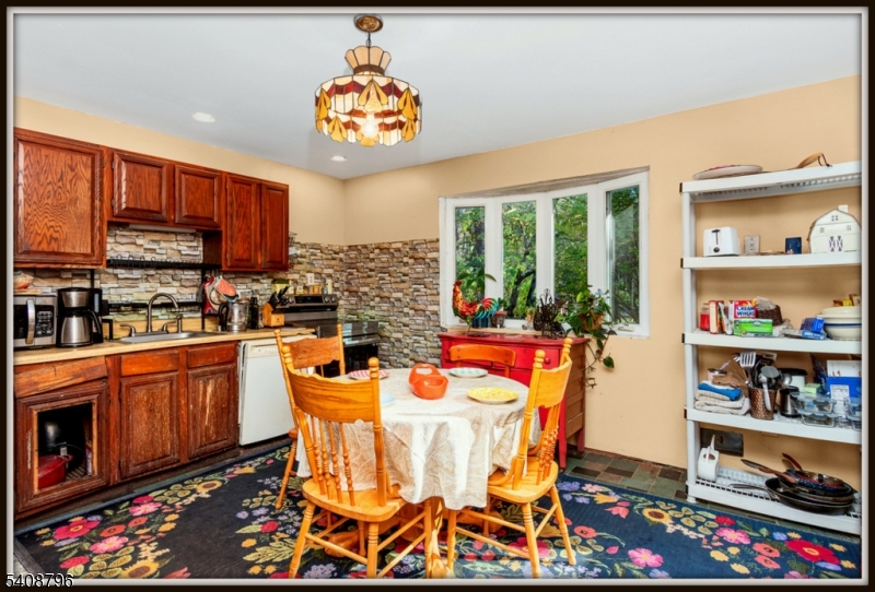 near KEMAH LAKE - Residential