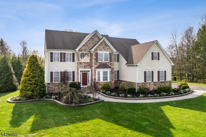 Stone Crest - Residential