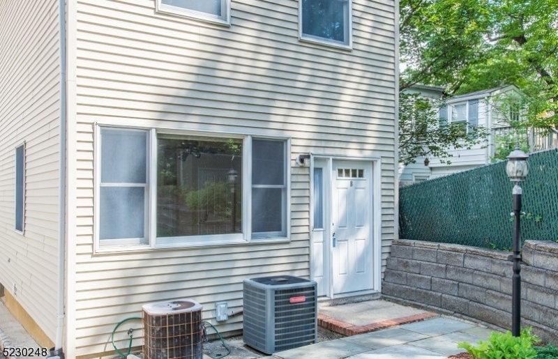 In Town - Residential Lease