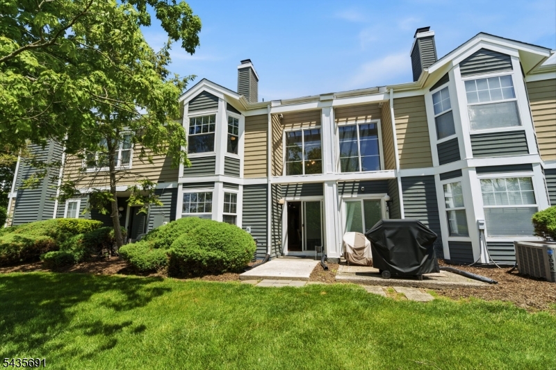 Crossroads - Residential