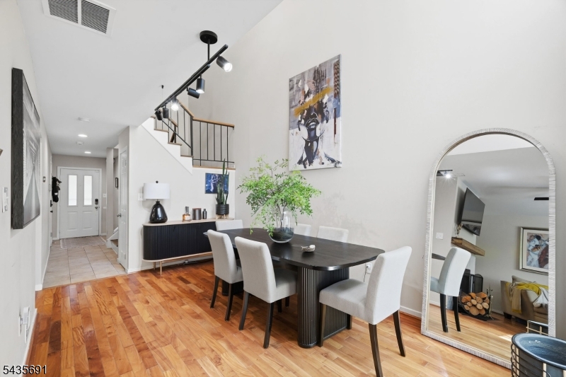 Crossroads - Residential