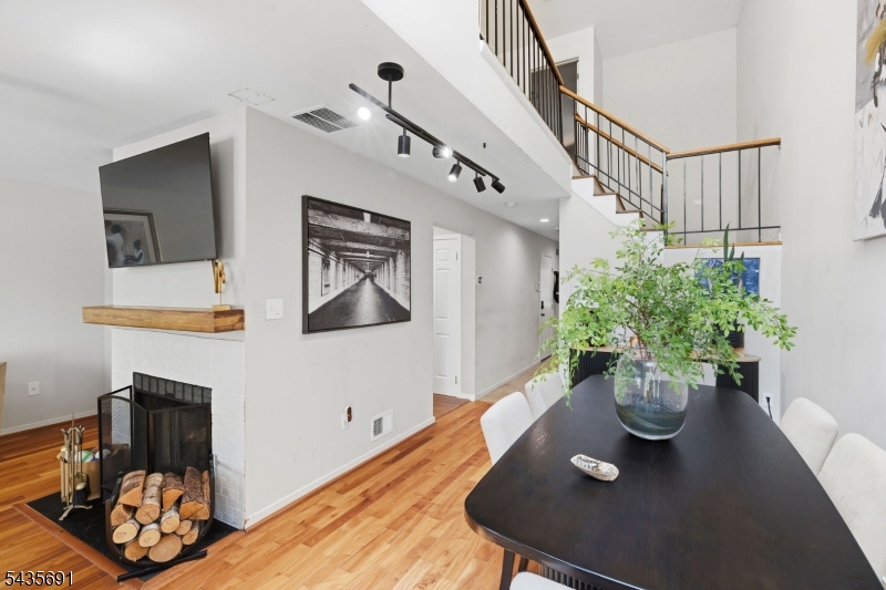 Crossroads - Residential