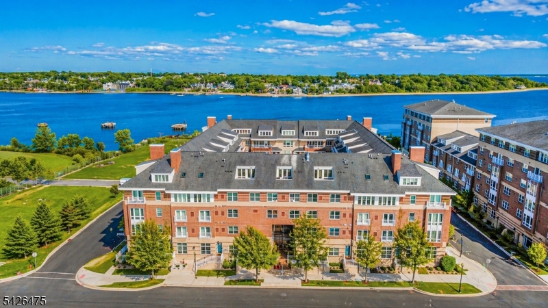 The Bayview - Residential