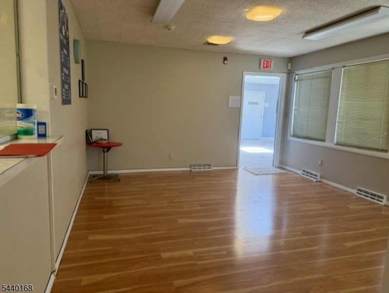 Doctors Park - Commercial Lease