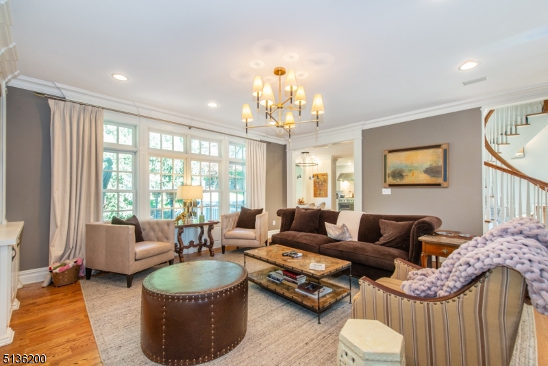 Rolling Hill - Residential