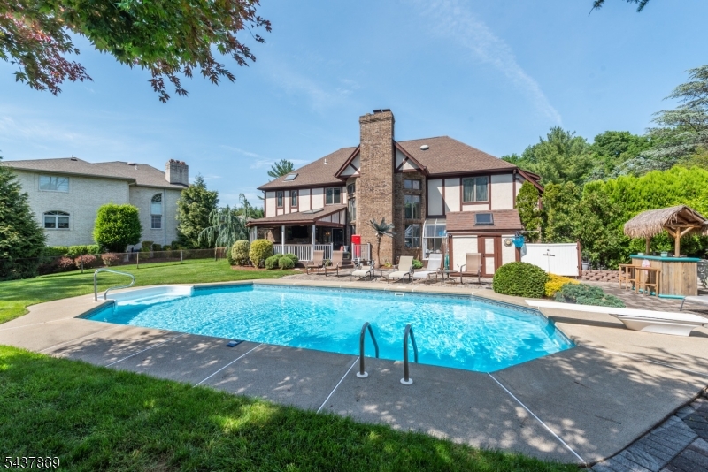 Fox Hollow - Residential