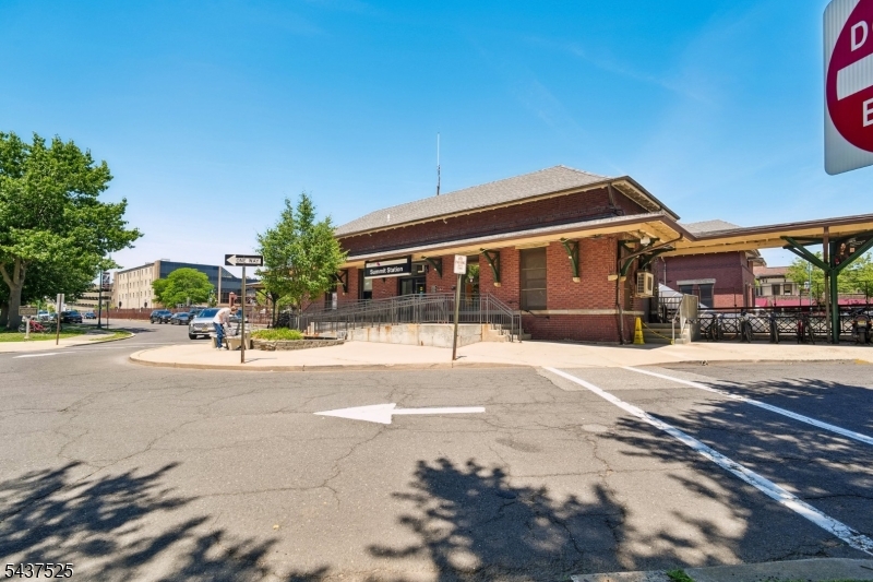 Strathmore House - Residential