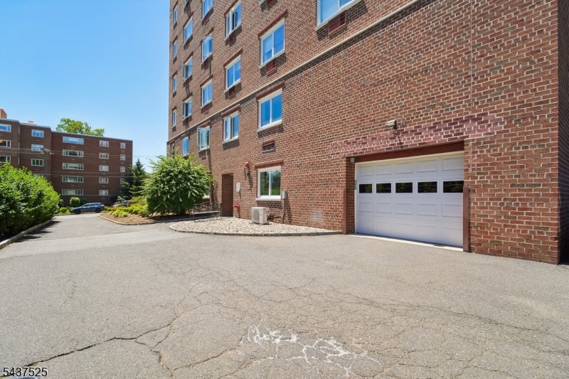 Strathmore House - Residential