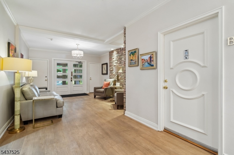 Strathmore House - Residential