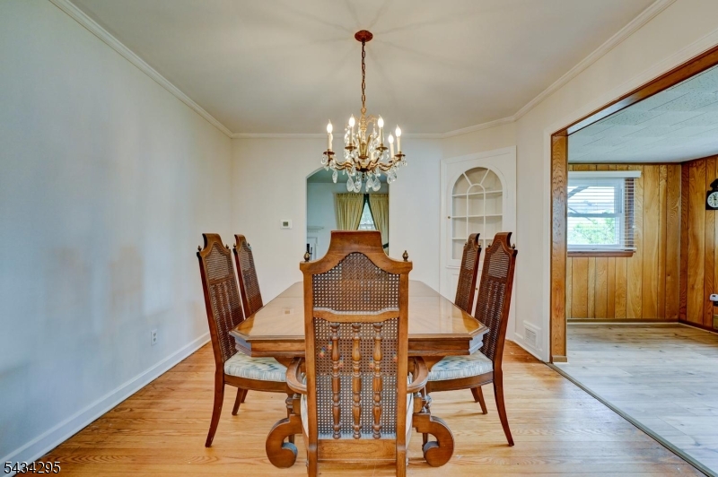 Putnam Manor - Residential