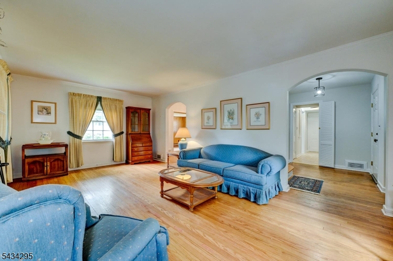 Putnam Manor - Residential