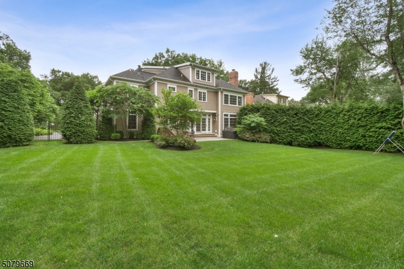 Rolling Hill - Residential