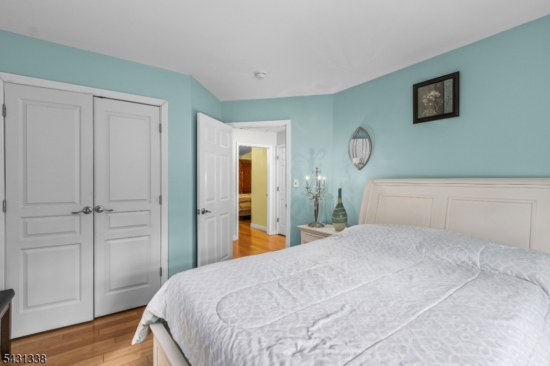 Seasons Glen - Residential