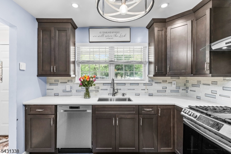 Seasons Glen - Residential