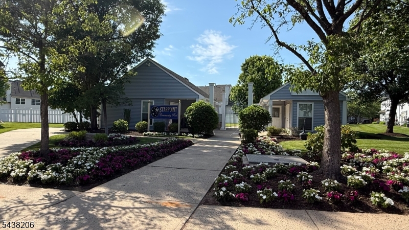 Star Point - Residential