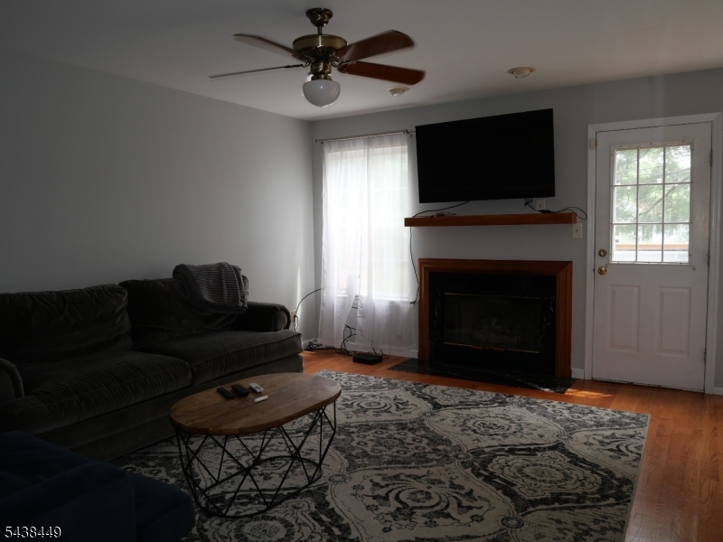 The Knoll's - Residential Lease