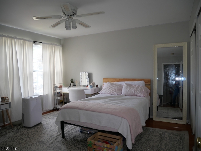 The Knoll's - Residential Lease