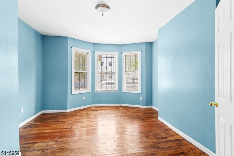 Looking for your next investment property or a home to live in while collecting rent? This could be the perfect property for you! Excellent unit mix of three 3 bed/1 bath units which offer a generous amount of living space. Each unit has in-unit laundry! Very convenient to public transit, stores and restaurants.