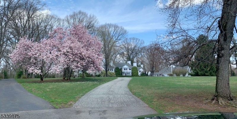 New Vernon - Residential