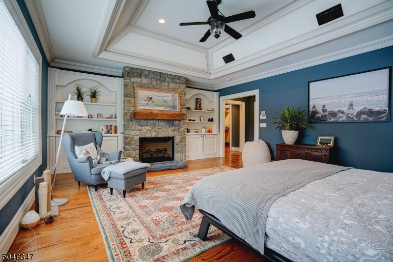 Rolling Hill - Residential