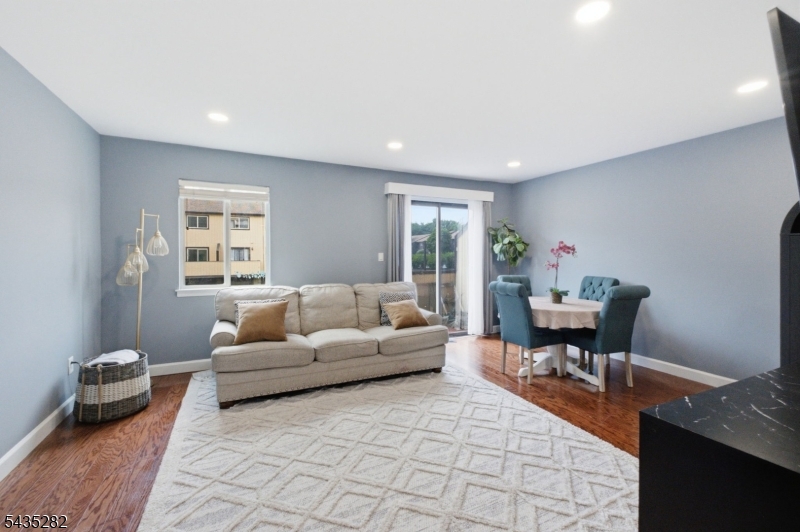 Chelsea Village - Residential