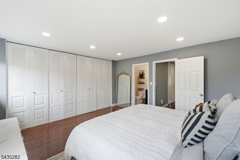Chelsea Village - Residential