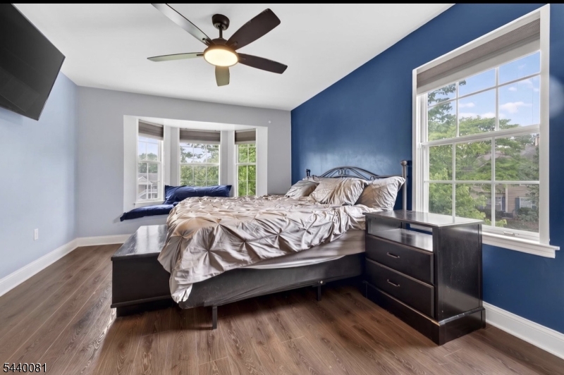 Beacon Hill - Residential