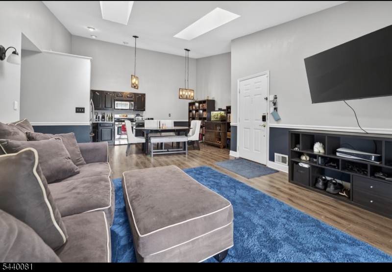 Beacon Hill - Residential