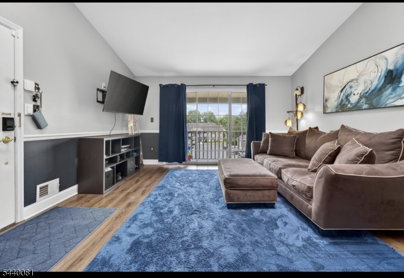 Beacon Hill - Residential