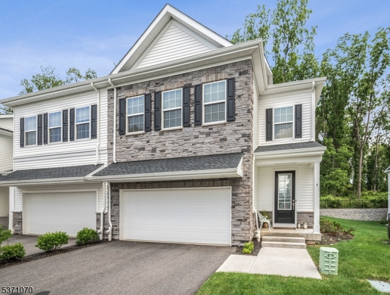COLLECTION AT MORRIS PLAINS - Residential